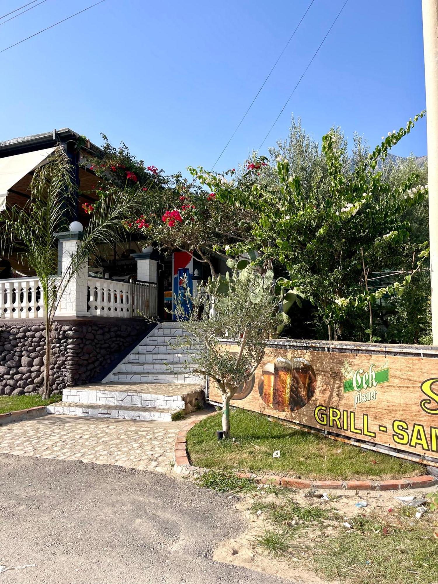 Ambel Chalet Dhermi